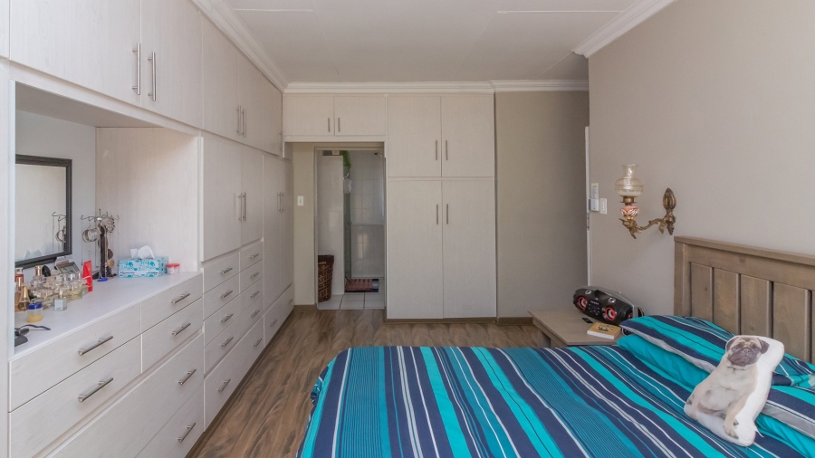 4 Bedroom Property for Sale in Suidrand Free State
